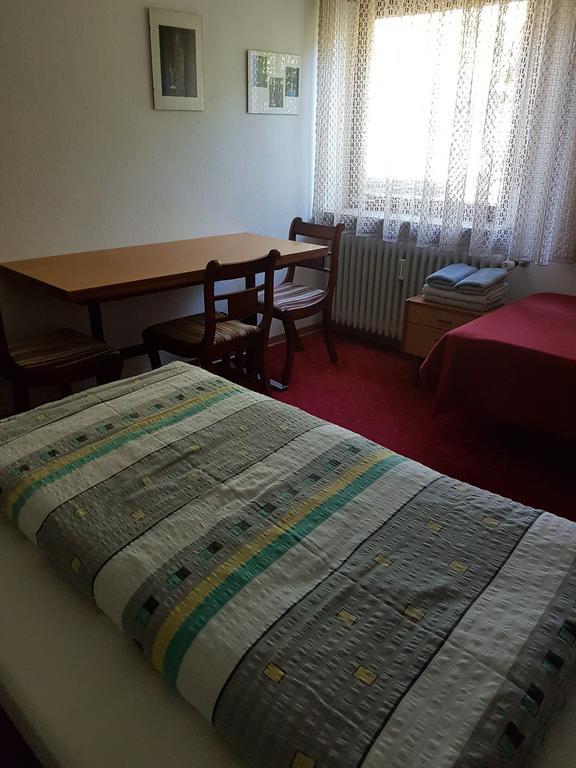 Pension Streng-Reinhardt Ostfildern Esterno foto